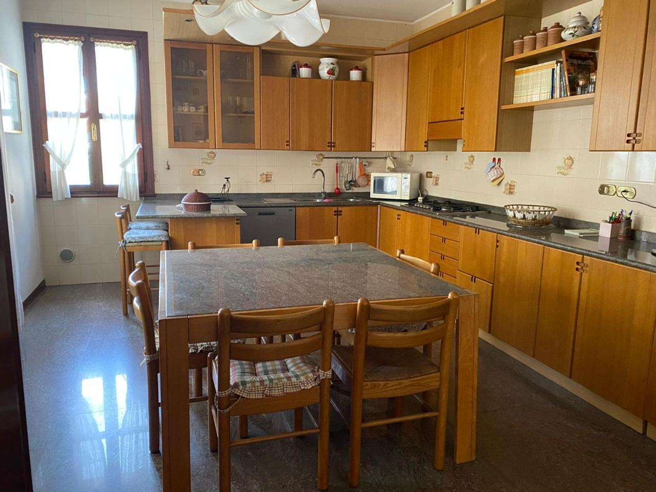Betty House Apartment Legnaro Екстериор снимка